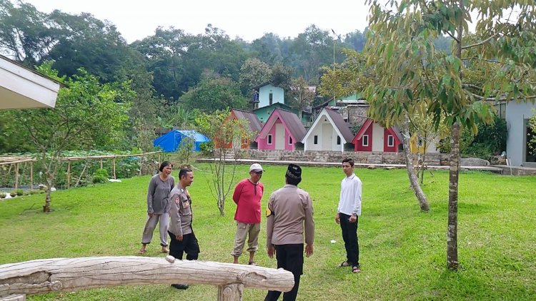 Kapolsek Sukabumi Melaksanakan Sambang Silaturahmi Di Tempat Wisata