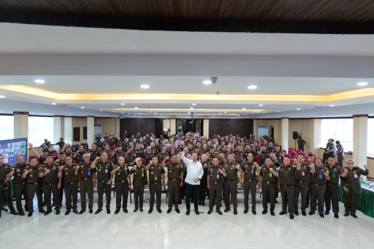 Jaksa Agung RI ST Burhanuddin berkunjung ke Kantor Kejaksaan Tinggi Sulawesi Selatan