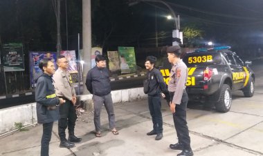 Patroli Dialogis Malam Hari,Upaya Polsek Gunungpuyuh Cegah Gangguan Kamtibmas