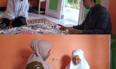 Bagikan Susu Formula, Cara Pemerintahan Desa Semplak Tekan Stunting