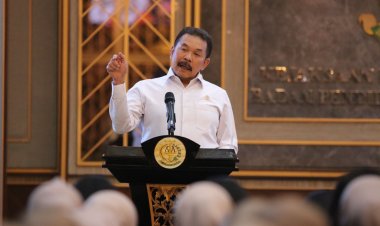 Jaksa Agung ST Burhanuddin:  Membangun Akhlak dan Perilaku Jaksa  dengan Attitude yang Baik