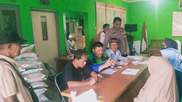 Polsek Sukabumi Pantau Penyaluran Bantuan Pangan Non Tunai