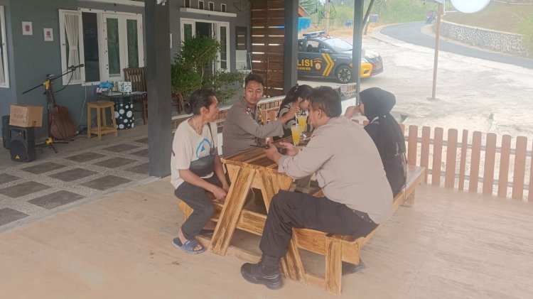 Dua Personel Polsek Sukabumi Melaksanakan Kegiatan Patroli Dialogis