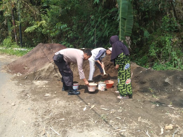 Bhabinkamtibmas Polsek Sukabumi Sambangi Serta Monitoring Kegiatan Masyarakat