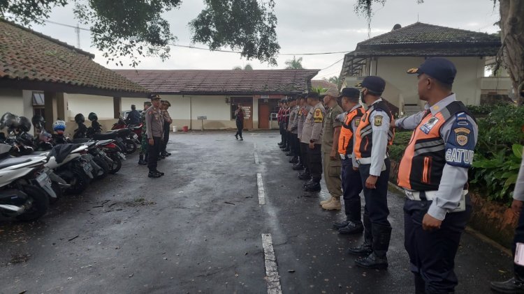 Kapolsek Sukabumi Pimpin Apel Kesiapan Pengamanan Pelantikan Kepala Desa