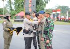 Ratusan Personil TNI - Polri di Satgas Operasi Damai Cartenz 2023 Terima Penghargaan Pin Emas Kapolri