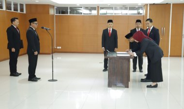 Plt. Sekretaris Mahkamah Agung Melantik 26 Orang PPPK