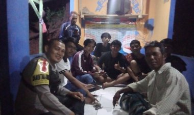 Bhabinkamtibmas Polsek Cireunghas, Sambangi Pos Kamling Berikan Himbauan Kamtibmas