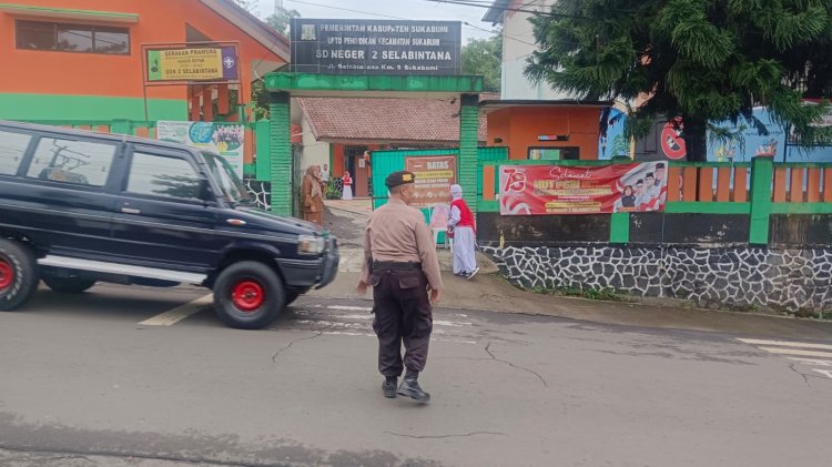 Cegah Kemacetan Polsek Sukabumi Lakukan Pengaturan Arus Lalu Lintas