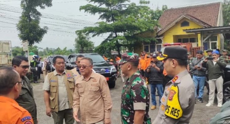 Polsek Cireunghas Gelar Pengamanan Kunjungan Kepala BNPB Ke Lokasi Bencana Alam