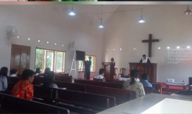 Berikan Rasa Aman Kepada Jemaat,Polsek Cireunghas Gelar Minggu Kasih Di Gereja