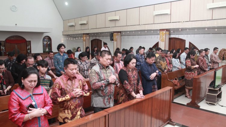 K3 Mapalus TNI AU Ibadah Perayaan Natal dan Kunci Taon Bersama