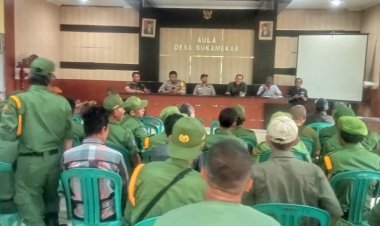 Linmas Desa Sukamekar Laksanakan Pembekalan dari Stakeholder Pemilu 2024