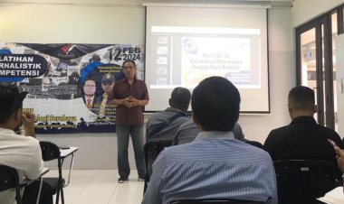 Lintas Profesi Ikuti Pelatihan Jurnalistik Kompetensi Wakomindo