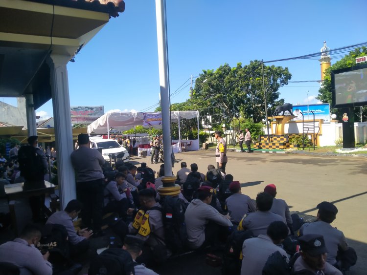 Kapolres Sukabumi Kota Pimpin Apel Siaga Pengamanan TPS
