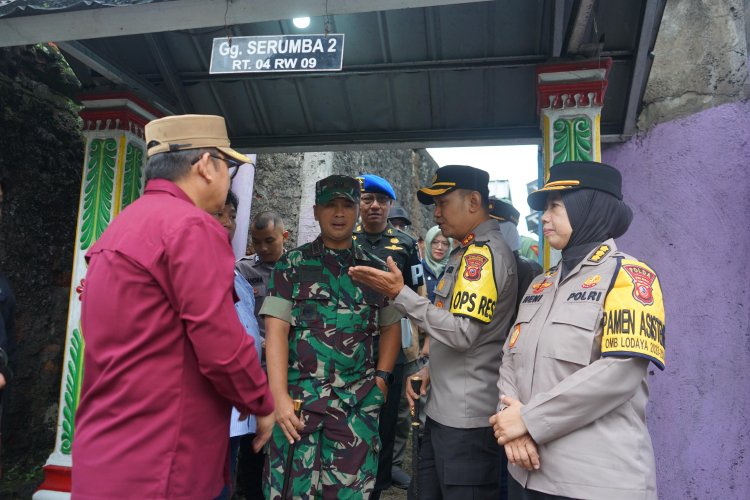 PJ Walikota Sukabumi Kunjungi Tempat Pemungutan Suara (TPS)