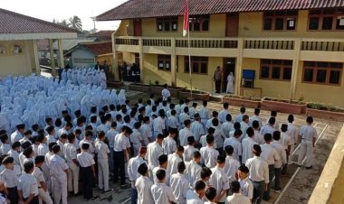 Antisipasi Tawuran Antar Pelajar, Bhabinkamtibmas Polsek Sukaraja Sukabumi Kota Aktif Pembinaan Pelajar