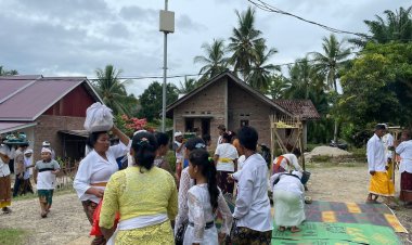 Lakukan Pengamanan  Perayaan  Hari Raya Nyepi, Polsek Maje Lakukan Sterilisasi