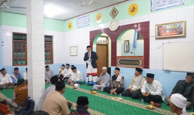 PJ Walikota Sukabumi Safari Ramadan di Masjid Darussalam, Baros