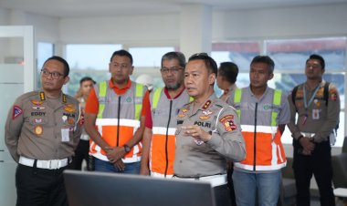 Tinjau Command Center, Kakorlantas Pastikan Pengamanan Operasi Ketupat Terkoordinasi