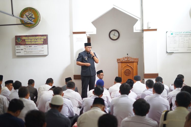 Kajian Ramadan 1445 H:  Penjabat Wali Kota Sukabumi Ajak ASN Tingkatkan Kinerja