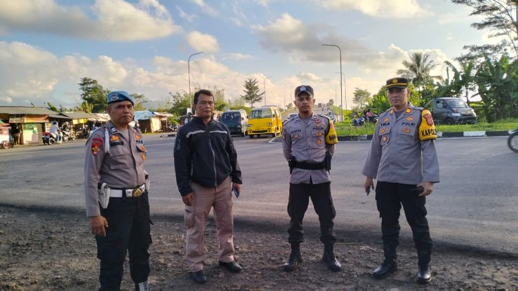 Polsek Kebonpedes Patroli 'Ngabuburit 'Cegah Gangguan Kamtibmas Jelang Buka Puasa