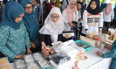 Bazar Ramadhan Kelurahan Selabatu diHadiri Ketua TP PKK Kota Sukabumi