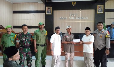 Menjelang Idul Fitri Desa Sukamekar Bagikan Insentif Lembaga Desa