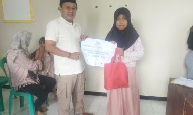 Desa Sukamekar Bersama Arghaniaga Berikan Santunan Kepada Anak Yatim Piatu dan Jompo