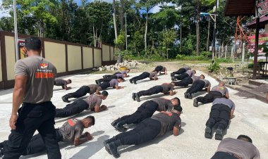 Jaga Imunitas dan Tugas Lapangan, Satuan Brimob Polda Kalbar Lakukan pembinaan Fisik