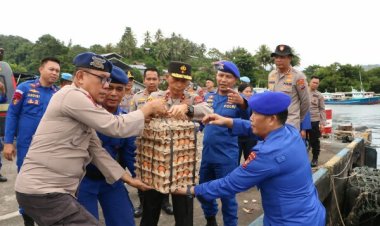 Kirim Personel dan Logistik, Polda Sulut Bantu Warga Terdampak Erupsi Gunung Ruang
