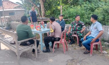 Sinergitas TNI -Polri Laksanakan Pengamanan di Desa Binaan