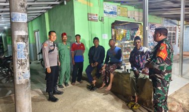 Sinergitas TNI -Polri Wujudkan Kamtibmas Yang Kondusif di Desa Binaannya