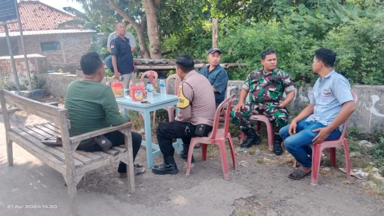 Sinergitas TNI -Polri Laksanakan Pengamanan di Desa Binaan