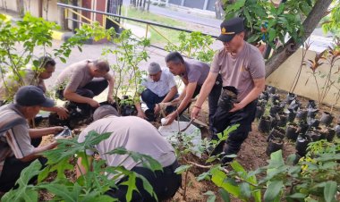 Dukung Progam Ketahanan Pangan,Polsek Talun Manfaatkan Lahan Kosong