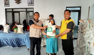 Kanit Binmas Polsek Susukan Laksanakan Monitoring Penyaluran Bansos