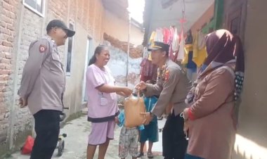 Kapolsek Karangsambung Berikan Bantuan Makanan Bergizi Untuk Anak Stunting