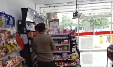 Unit Samapta Polsek Ciwaringin Gelar Patroli Dialogis