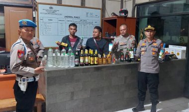 Gelar Patroli KRYD, Polsek Gempol Sita Puluhan Botol Minuman Beralkohol