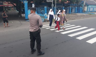 Wujudkan Kamseltibcar Lantas, Polsek Plered Gelar Gatur Lalin