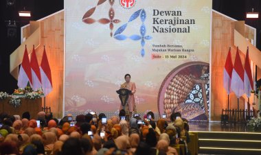 Ketua Dekranasda Kota Sukabumi Hadiri Puncak Syukuran HUT Ke-44 Dekranas dan HKG Ke-52 PKK di Solo