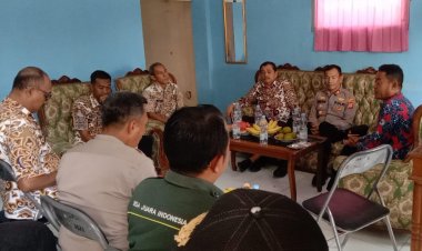 Tampung Aspirasi Warga, Kapolsek Pabedilan Gelar Jum'at Curhat