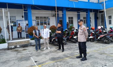 Polsek Sukaraja Gelar Pengamanan Kunjungan Kerja Anggota DPR RI ke Sukabumi