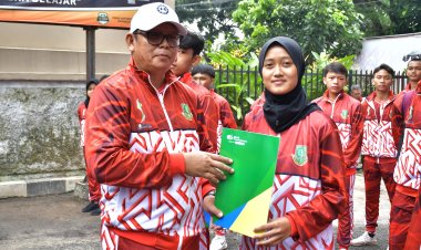 Pemkot Sukabumi Lepas Atlet Pekan Olahraga Pelajar Wilayah Daerah (Popwilda) Jawa Barat