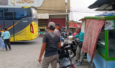 Deteksi Dini Situasi Kamtibmas, Polsek Lemahabang Laksanakan Patroli