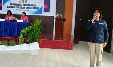 Tim Bidhumas Polda Sulut Sosialisasikan Pencegahan Radikalisme dan Intoleransi ke Bhayangkari Tomohon
