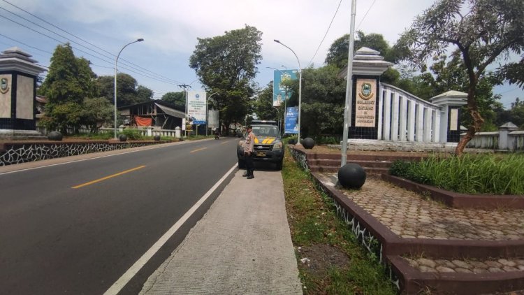 Berikan Rasa Aman Kepada Warga, Polsek Beber Gencar Laksanakan Patroli Perbatasan