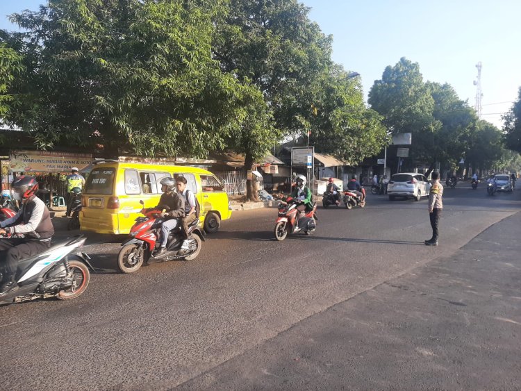 Wujud Pelayanan Prima, Polsek Sumber Laksanakan Gatur Pagi