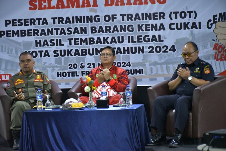 Penjabat Wali Kota Sukabumi Buka Pelatihan Pemberantasan Rokok Ilegal