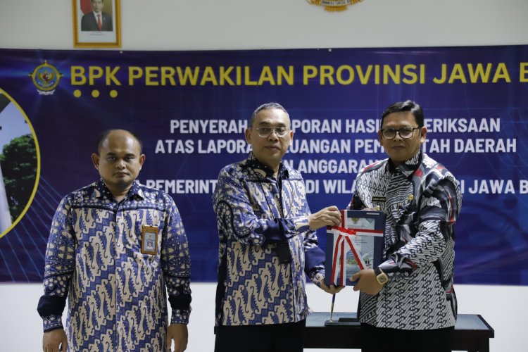 Penyerahan LHP atas  LKPD Tahun 2023, Kota Sukabumi  Raih Opini WTP